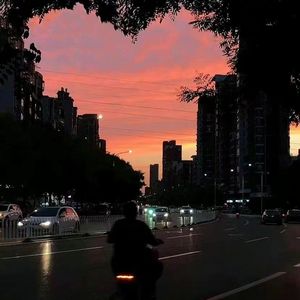 穷山沟睡老女人小说合集
