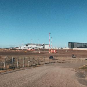 穷山沟睡老女人小说合集
